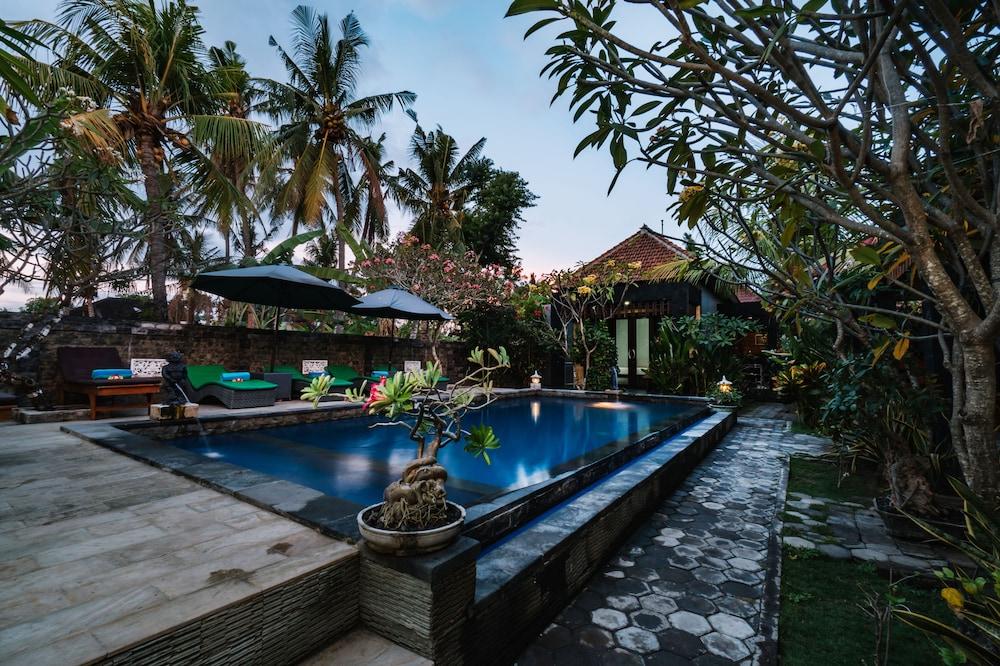 D And B Bungalow'S By Dewizz Management Lembongan Extérieur photo