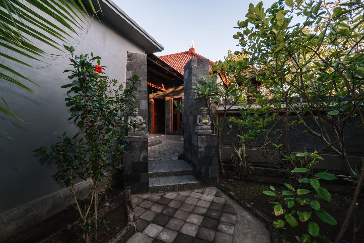 D And B Bungalow'S By Dewizz Management Lembongan Extérieur photo