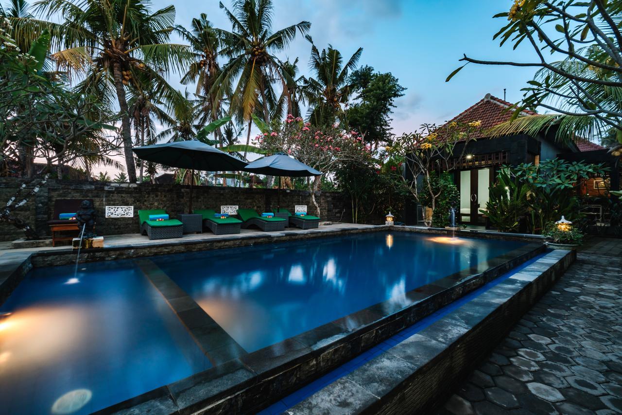 D And B Bungalow'S By Dewizz Management Lembongan Extérieur photo